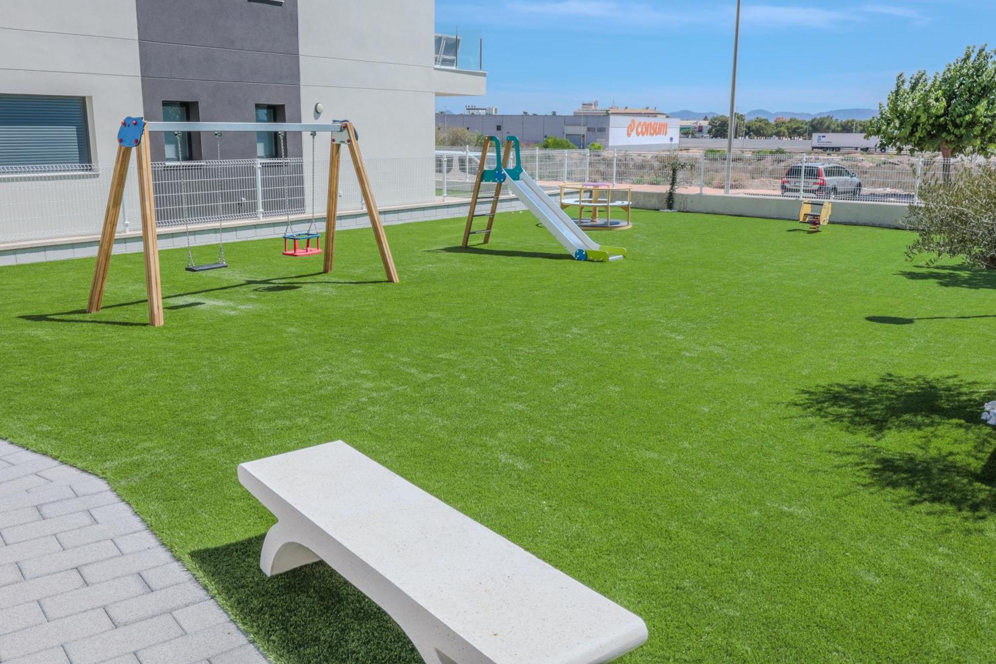 Luxury 2 Bedroom Apartment By Coeli Holidays Los Alcazares Exterior photo